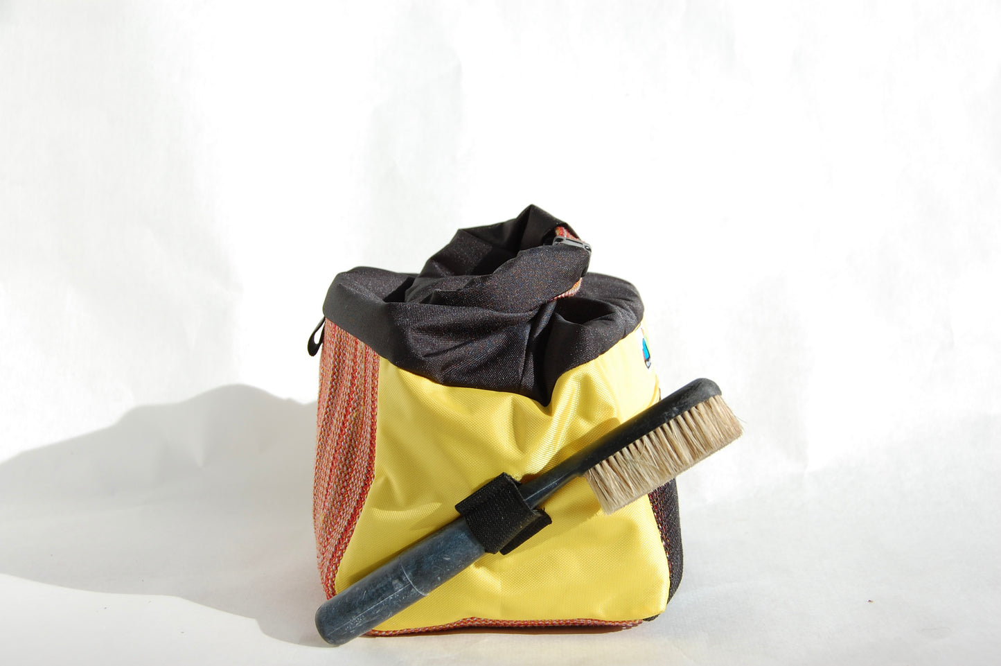 Sandstone Boulder Bucket