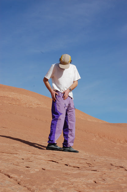 Talus Pants Saxifrage