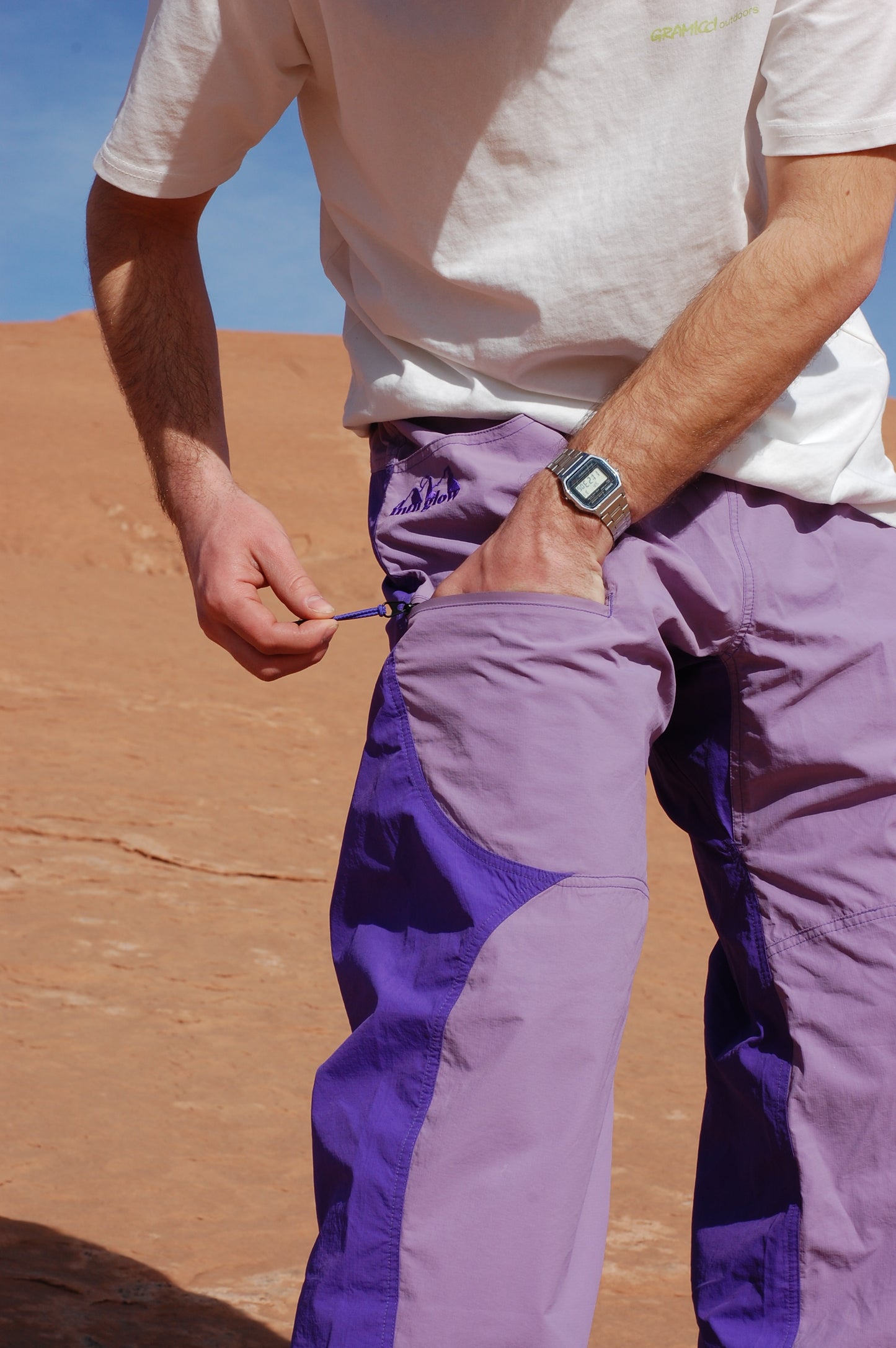 Talus Pants Saxifrage