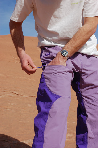 Talus Pants Saxifrage